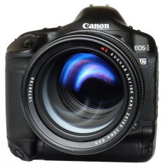 Canon EOS 1Ds Mark II mit riesigem Carl Zeiss Jena f2,8/180mm
aufgenommen mit der kleinen GF1 und 14-45mm Kitobjektiv bei 45mm und f16